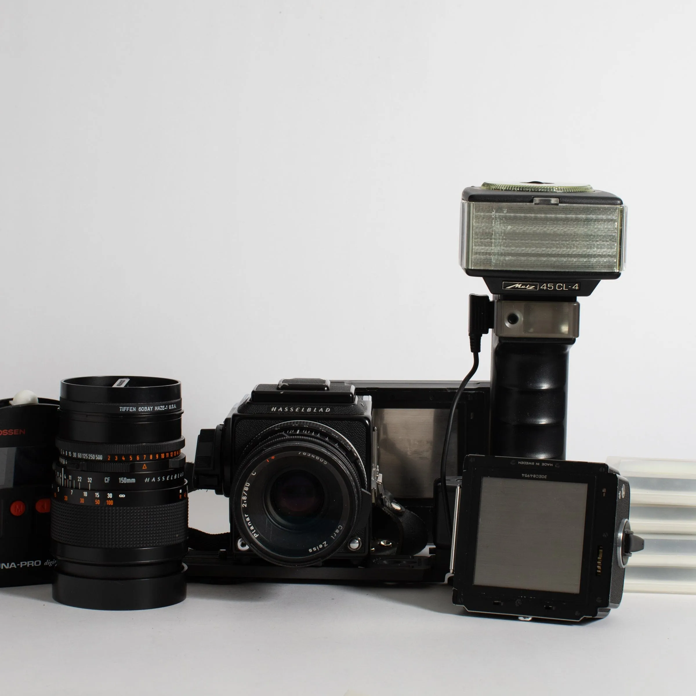 Hasselblad 501C with multiple lenses, accessory set (see listing)