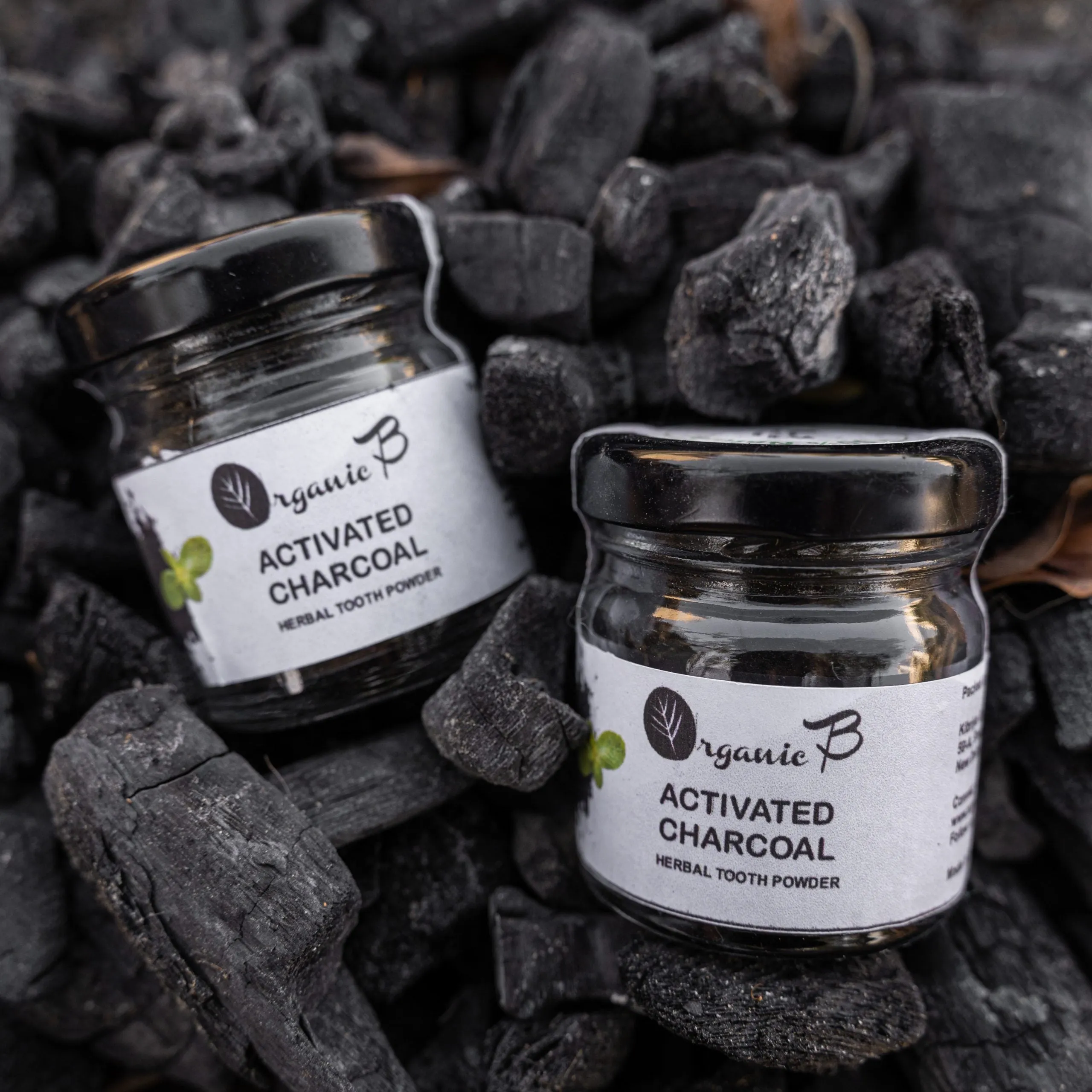 Herbal Charcoal Tooth Powder