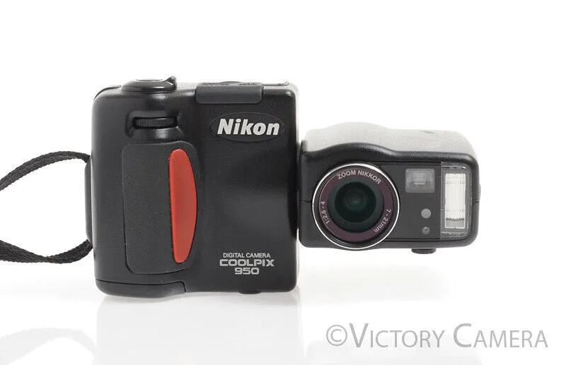 Nikon CoolPix 950 2.1MP Rotating Digital Camera -System Error, As-Is-